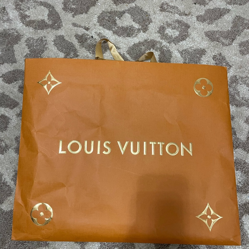 Large Louis Vuitton Shopping Bag